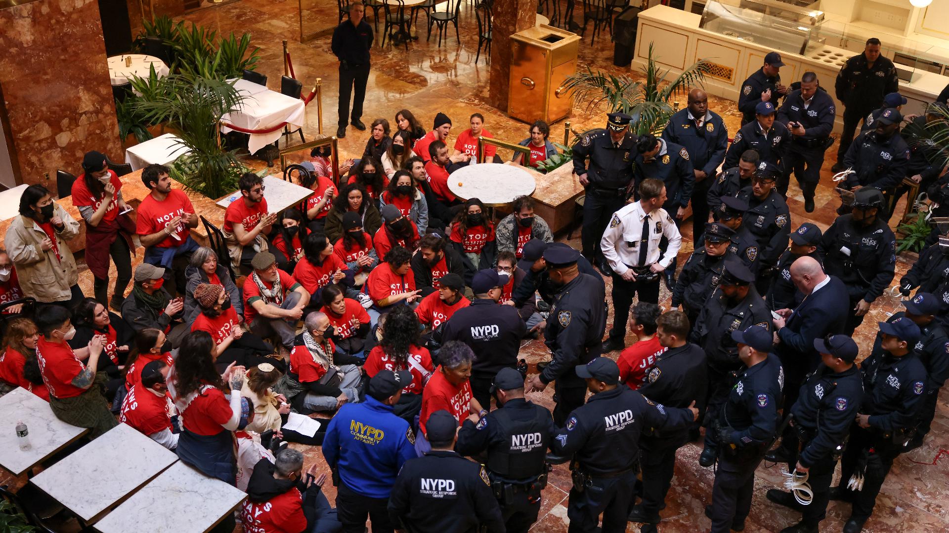 Jewish protesters arrested at Trump Tower in NYC | wfmynews2.com