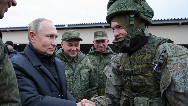 Putin orders weekend truce in Ukraine; Kyiv won't take part