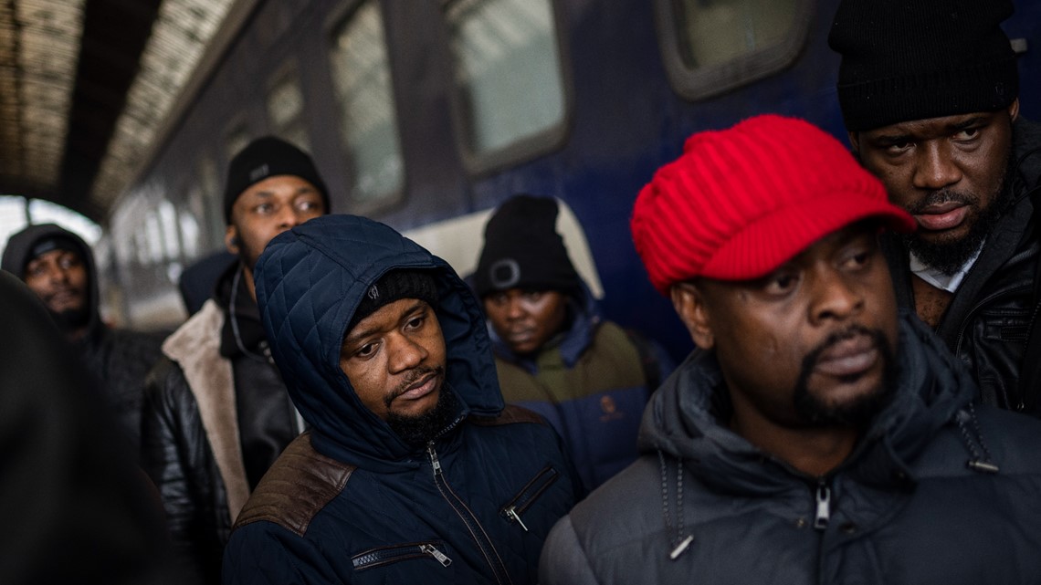 African students fleeing Ukraine allege racism at border - Vimarsana News