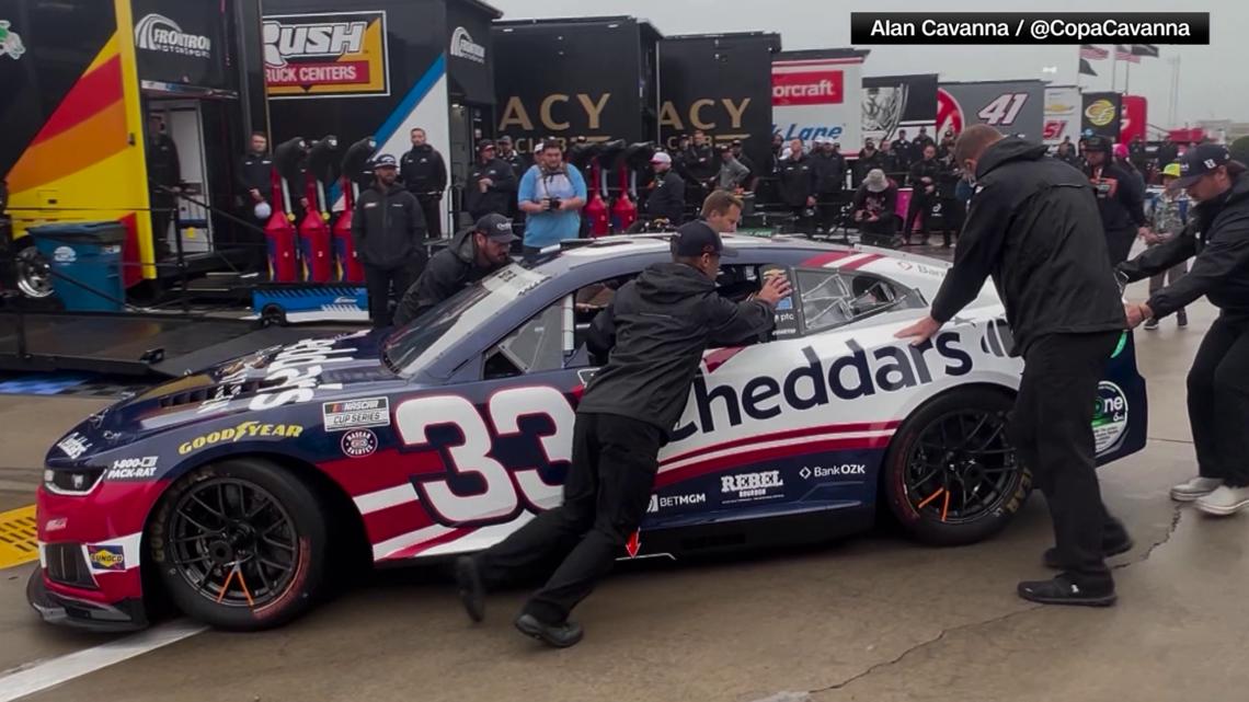 Kyle Busch's car unveiled in Charlotte with new number ahead of Coca-Cola 600