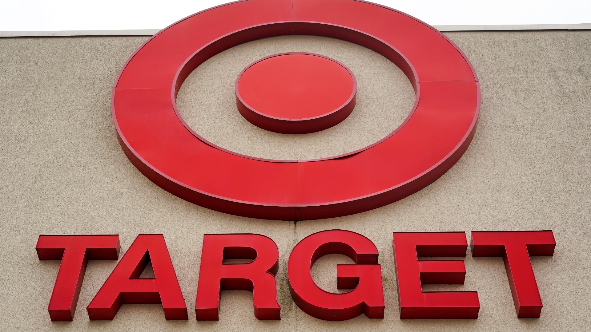 Target pulls product after Civil Rights icons misidentified | wfmynews2.com