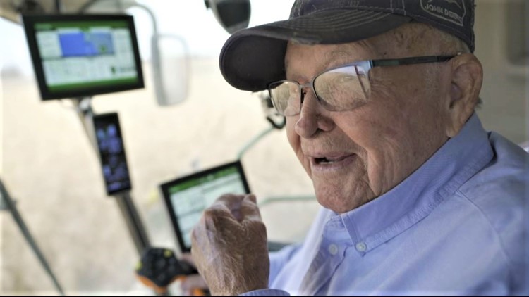At 94, founder of fourth-generation farm still commands the combine