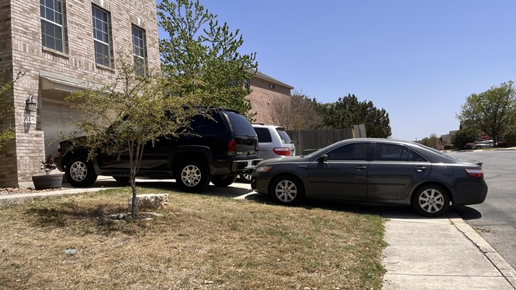 'We were frantic' | Homeowner thought vehicle was stolen, until realizing it was towed from their driveway by their HOA