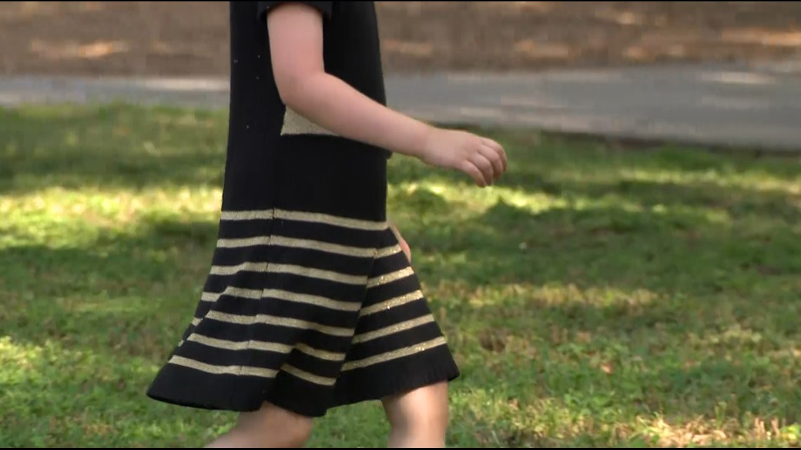 School Made Child Change From Dress To Jeans | Houston News | Wfmynews2.com