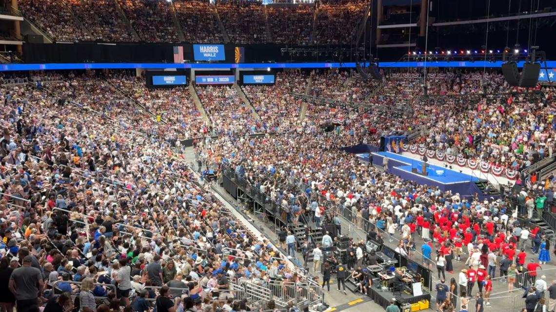 Kamala Harris, Tim Walz rally in Glendale, Arizona | wfmynews2.com