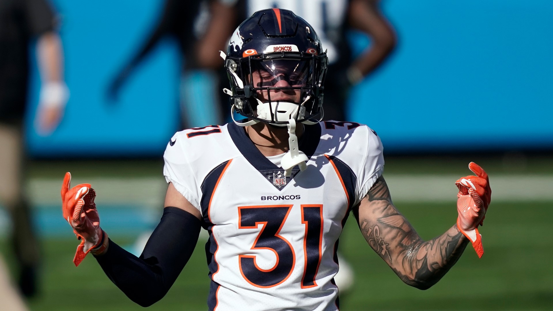 Denver Broncos use franchise tag on safety Justin Simmons