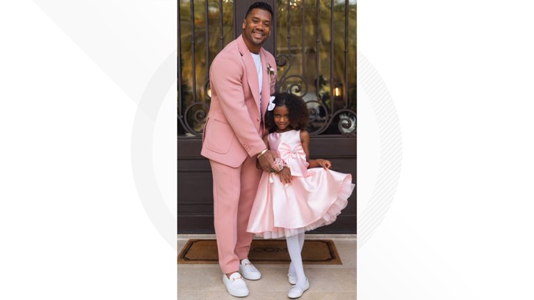 Russell Wilson takes time out for daddy-daughter dance
