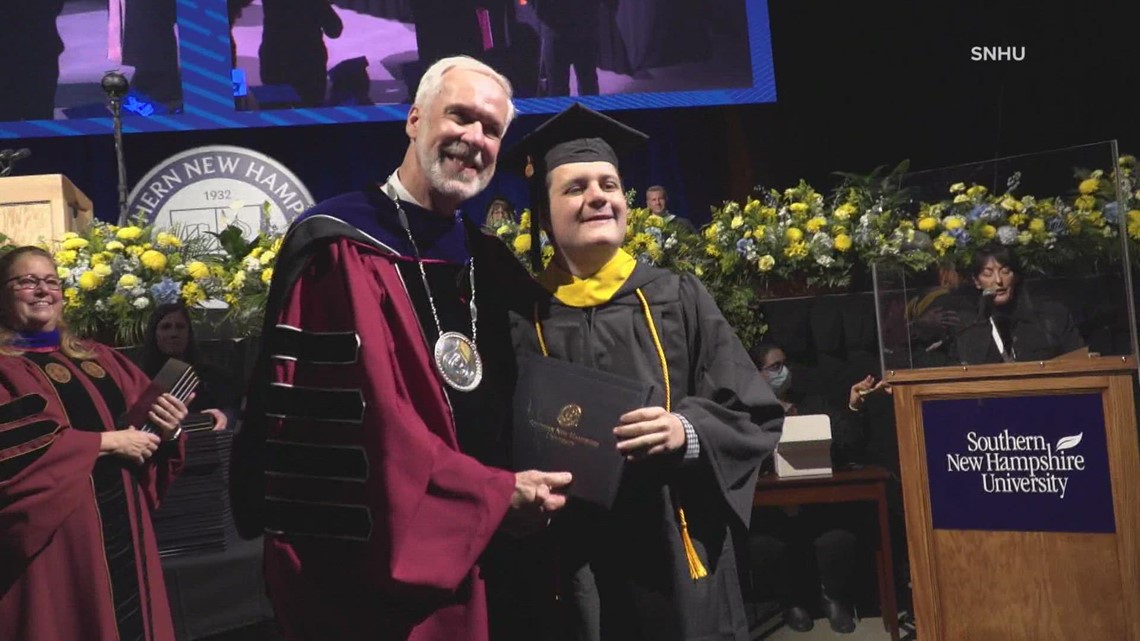 Blind student from Maine graduates college at 18 years old - Vimarsana News
