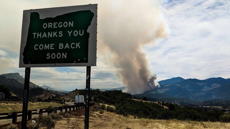 rising smoke observed on the klamathon fire near the california