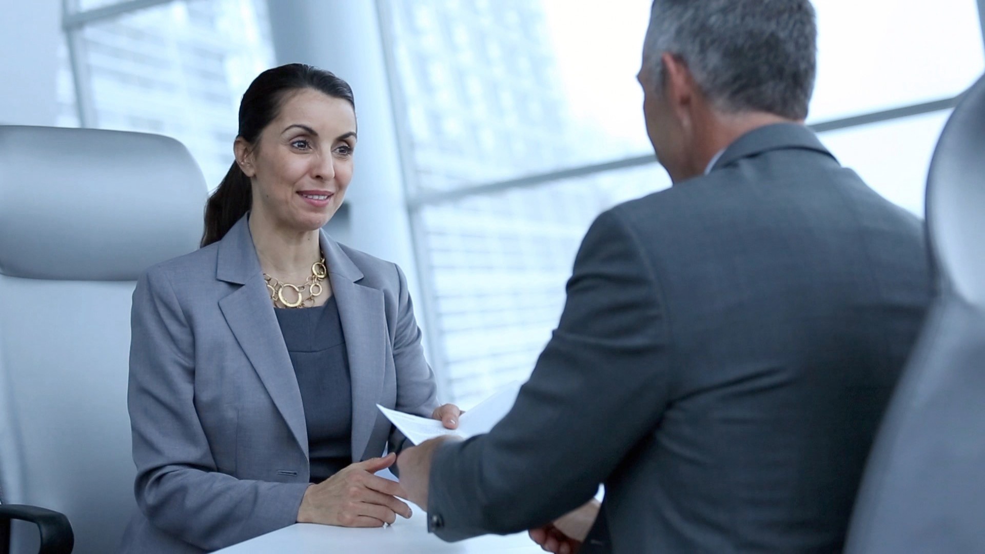 What not to say at a job interview according to the experts. Buzz60's Keri Lumm has more.