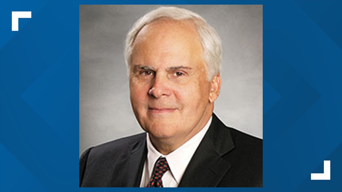 FedEx founder/CEO Fred Smith takes temporary 91 pay reduction to help