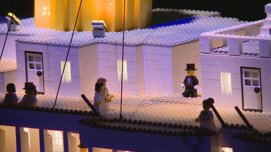 giant titanic lego set