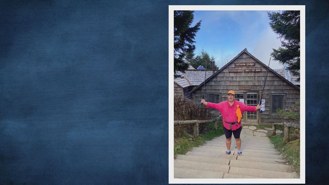 Knoxville woman hikes 1,300 miles in remembrance of the events of Sept. 11 - Vimarsana News