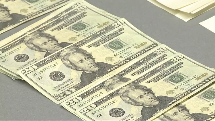 Beware of counterfeit cash in circulation