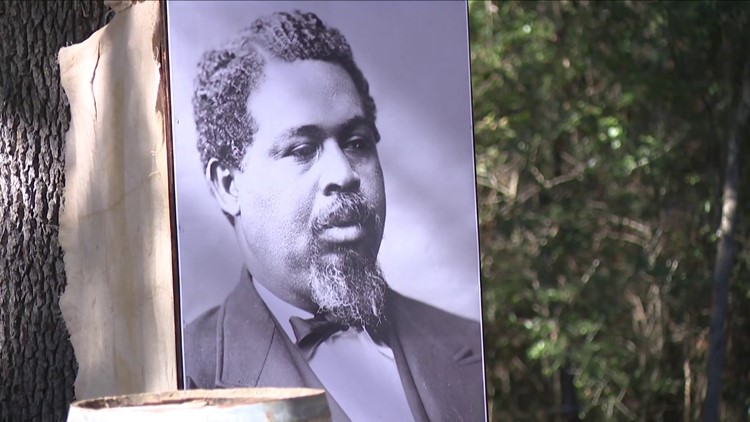 Robert Smalls, the former slave who became the first Black navy commander in US history
