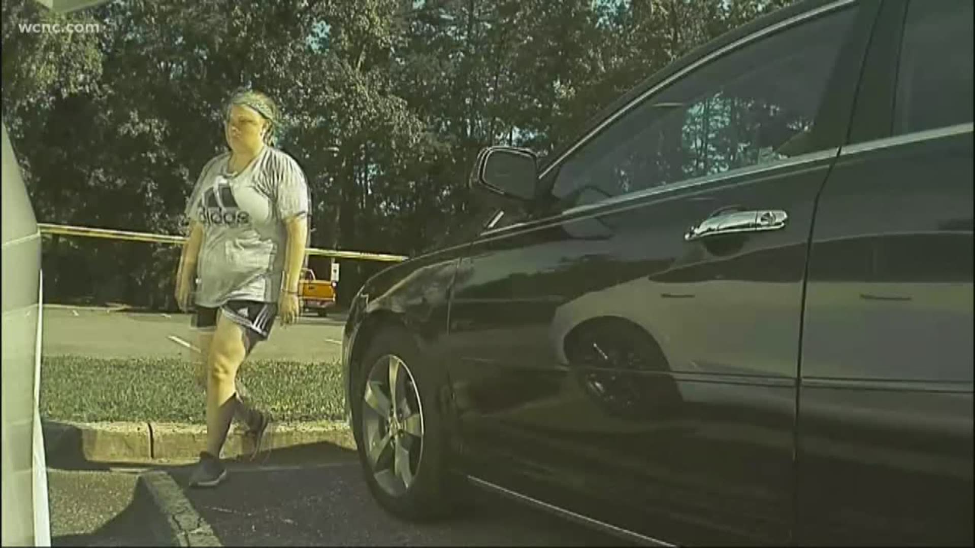 A Tesla owner is crediting his car’s technology for catching a suspected vandal in the act. Caught on camera you can see a woman scratch the side of his Tesla.