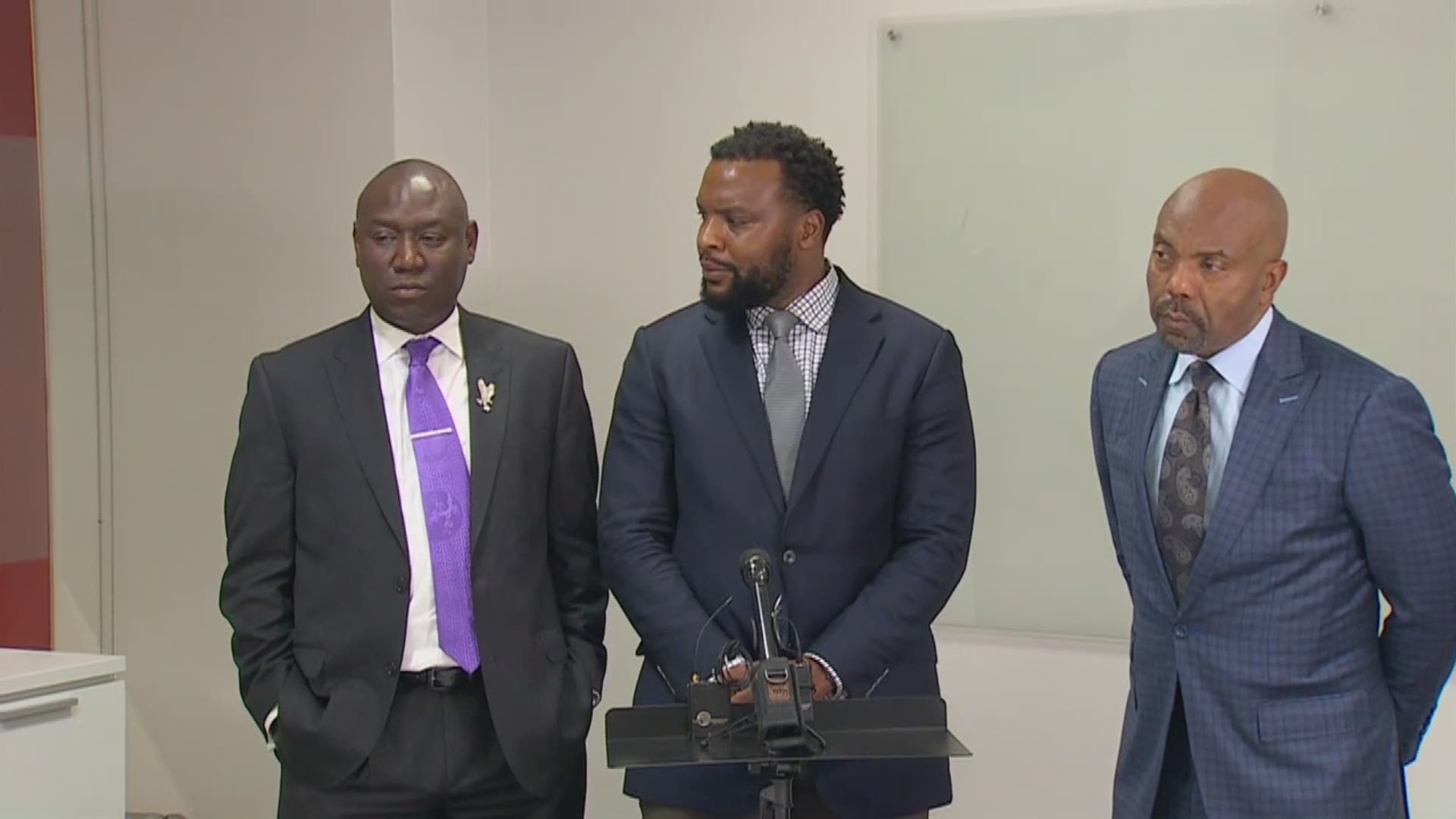 RAW: Attorneys for Botham Jean speak