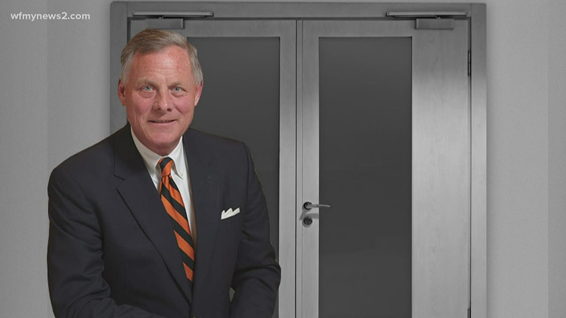Sen. Richard Burr, his brother-in-law under investigation by SEC - Vimarsana News