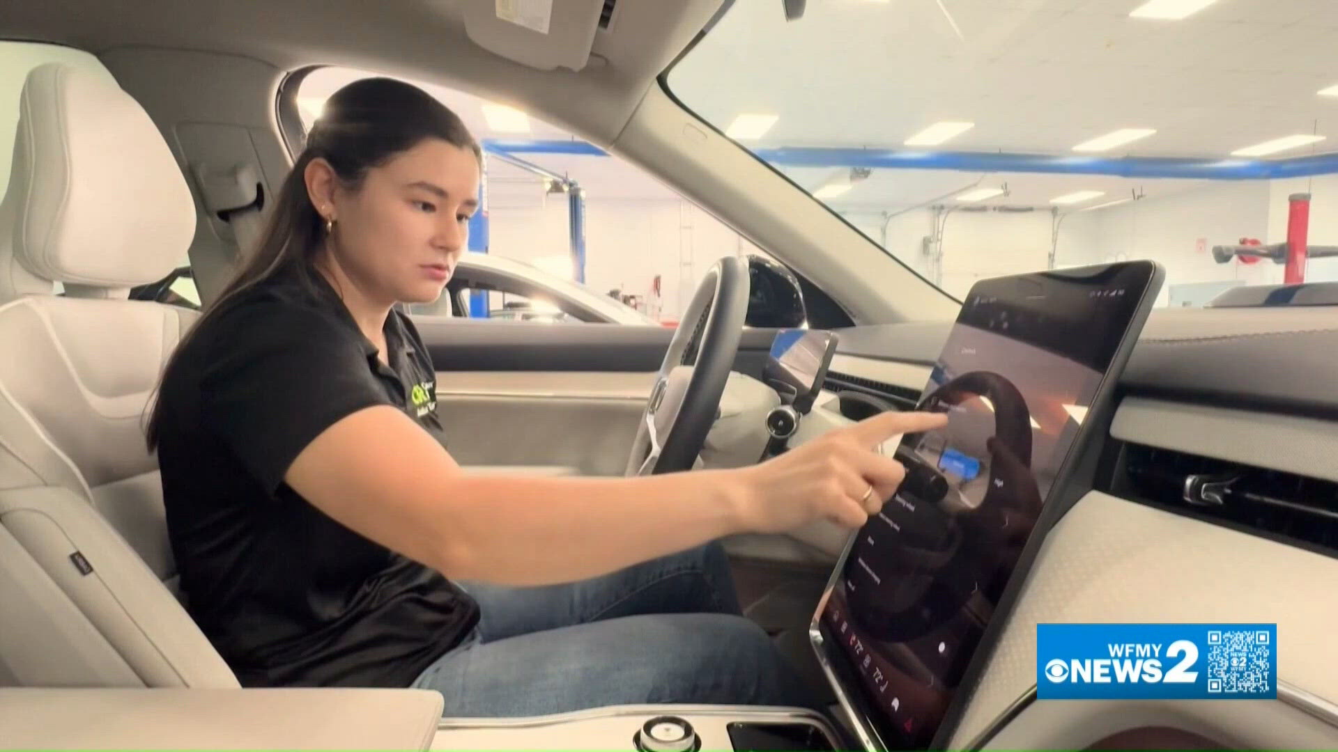 How to limit distracted driving | Consumer Reports test vehicle ...