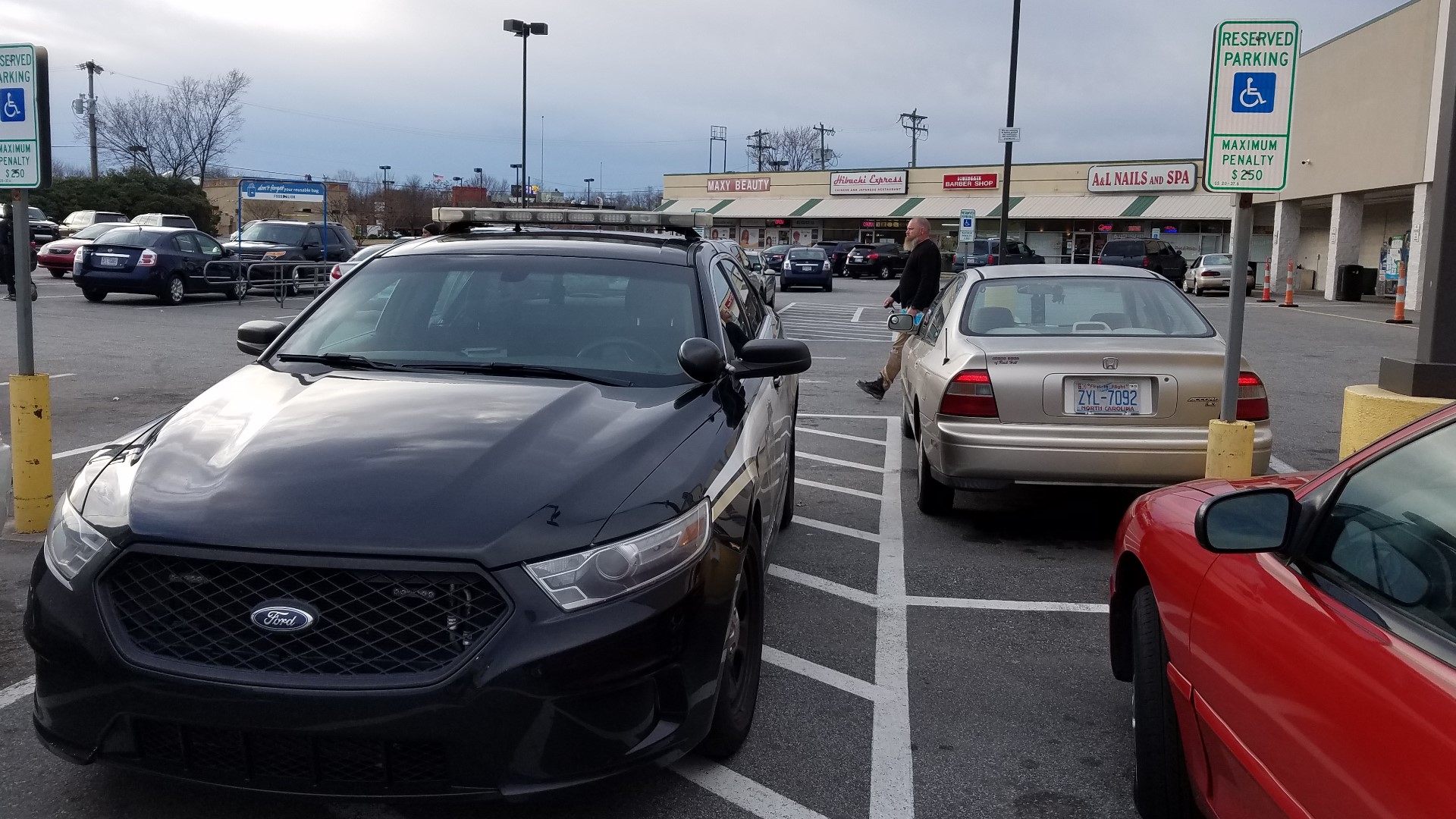 VERIFY Can Police Park In A Handicap Spot?