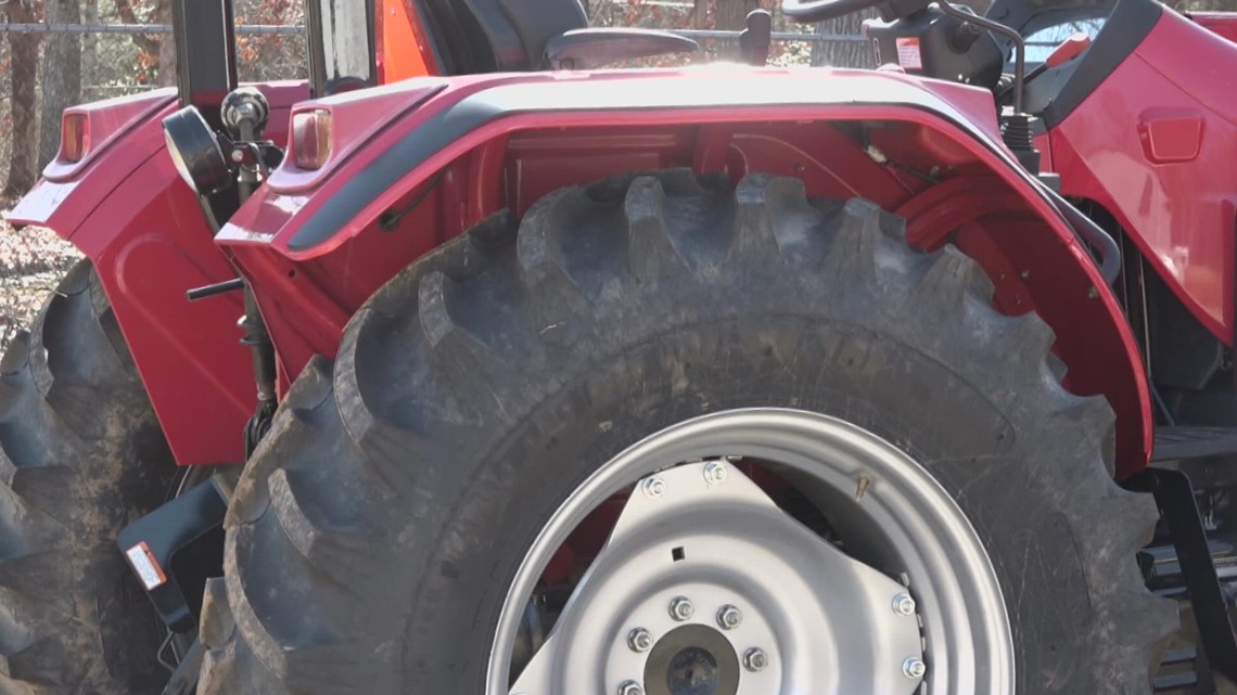 Triad farmer's new tractor breaks within days of purchase: 2 Wants to Know