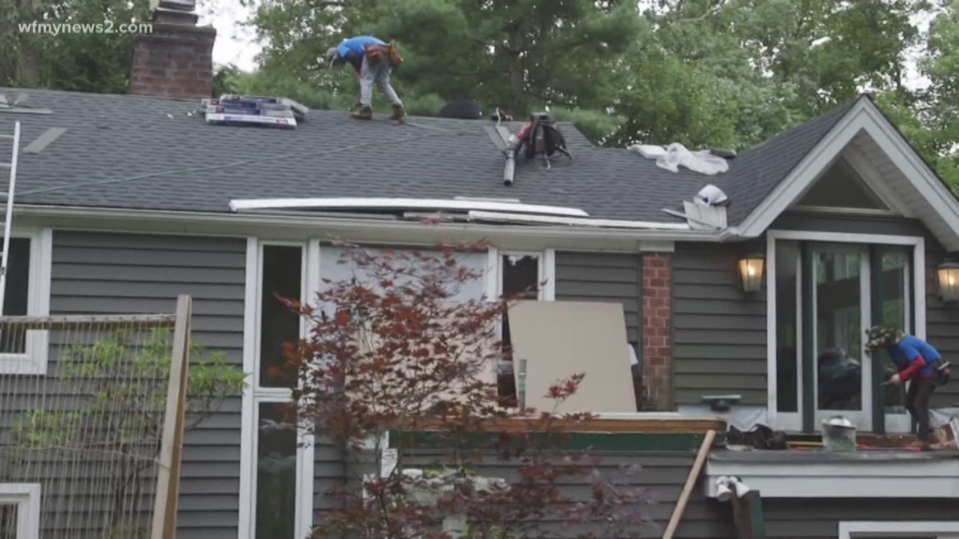 Consumer Reports tested a variety of shingles to help you figure out what’ll keep your home safe & dry the best.