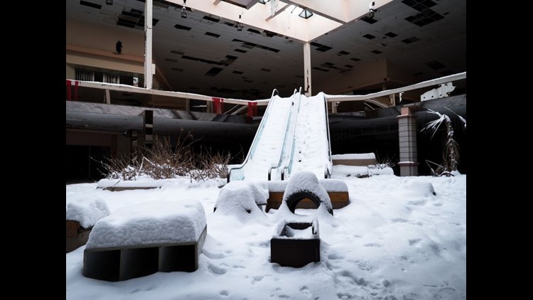 abandoned rolling acres mall