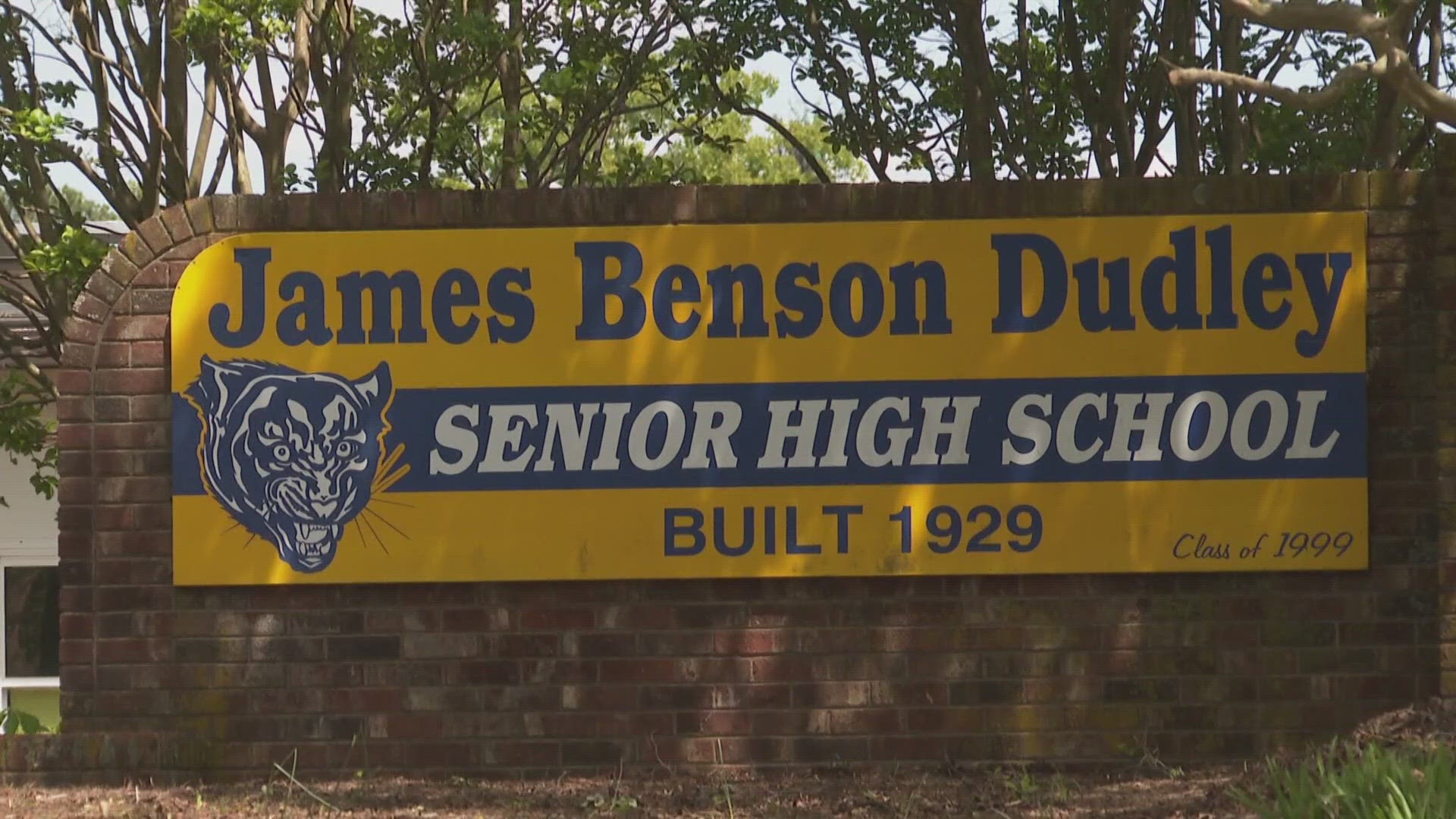 50th Reunion For First Class Of Desegregated Dudley High School   2c1f8f69 1b5b 4ad8 B511 C7653eb60b6c 1920x1080 