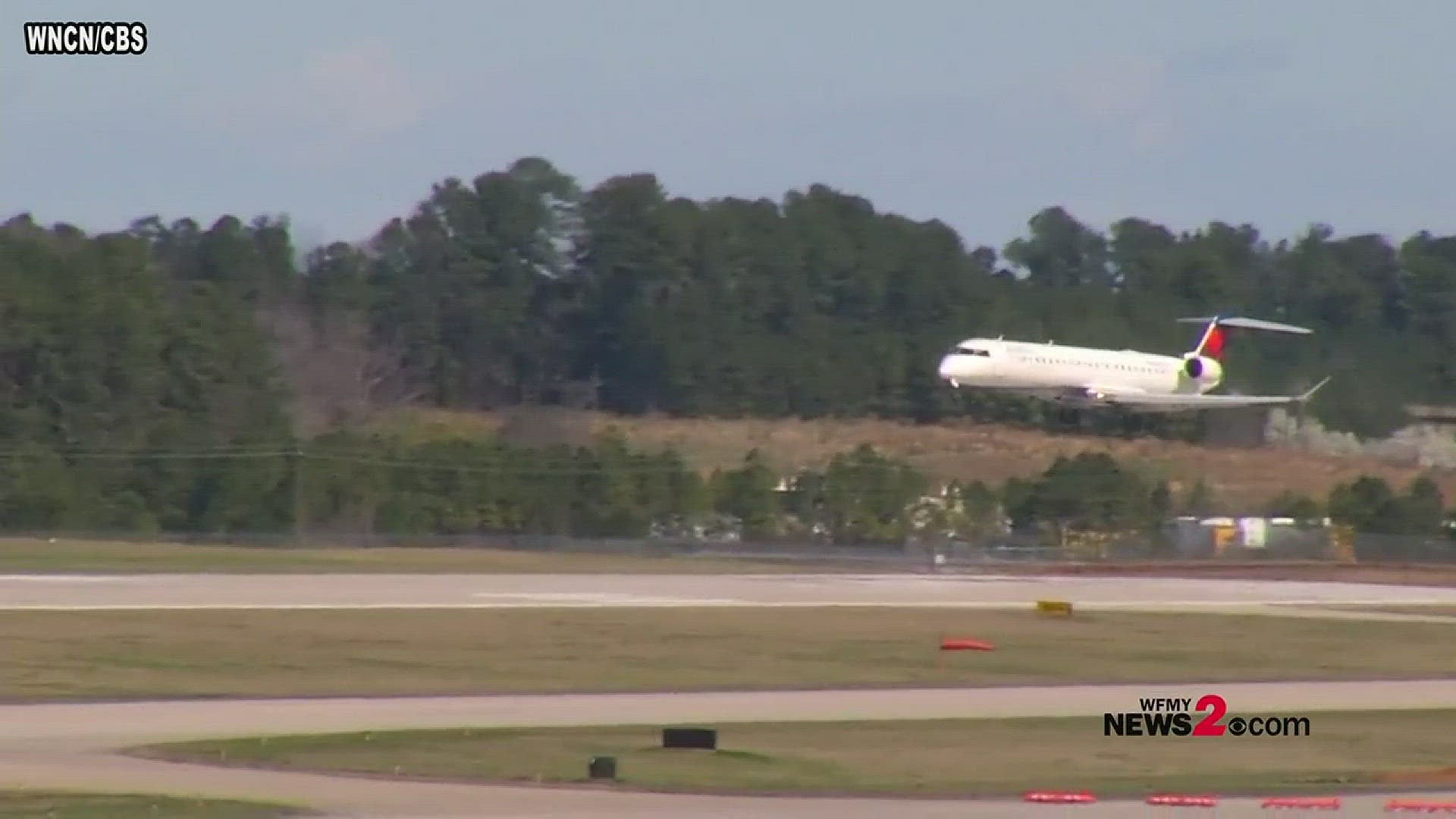 Rough Plane Landings At RDU Airport Due To High Winds