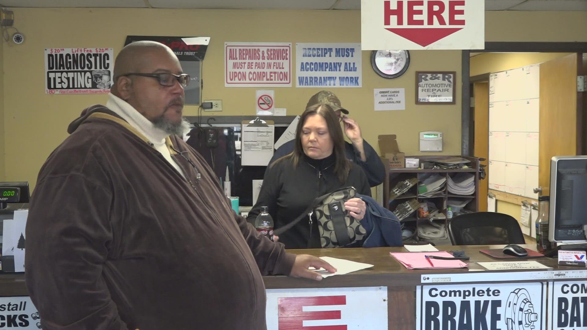 winston-salem-car-shop-pays-for-pastor-in-need-wfmynews2-com