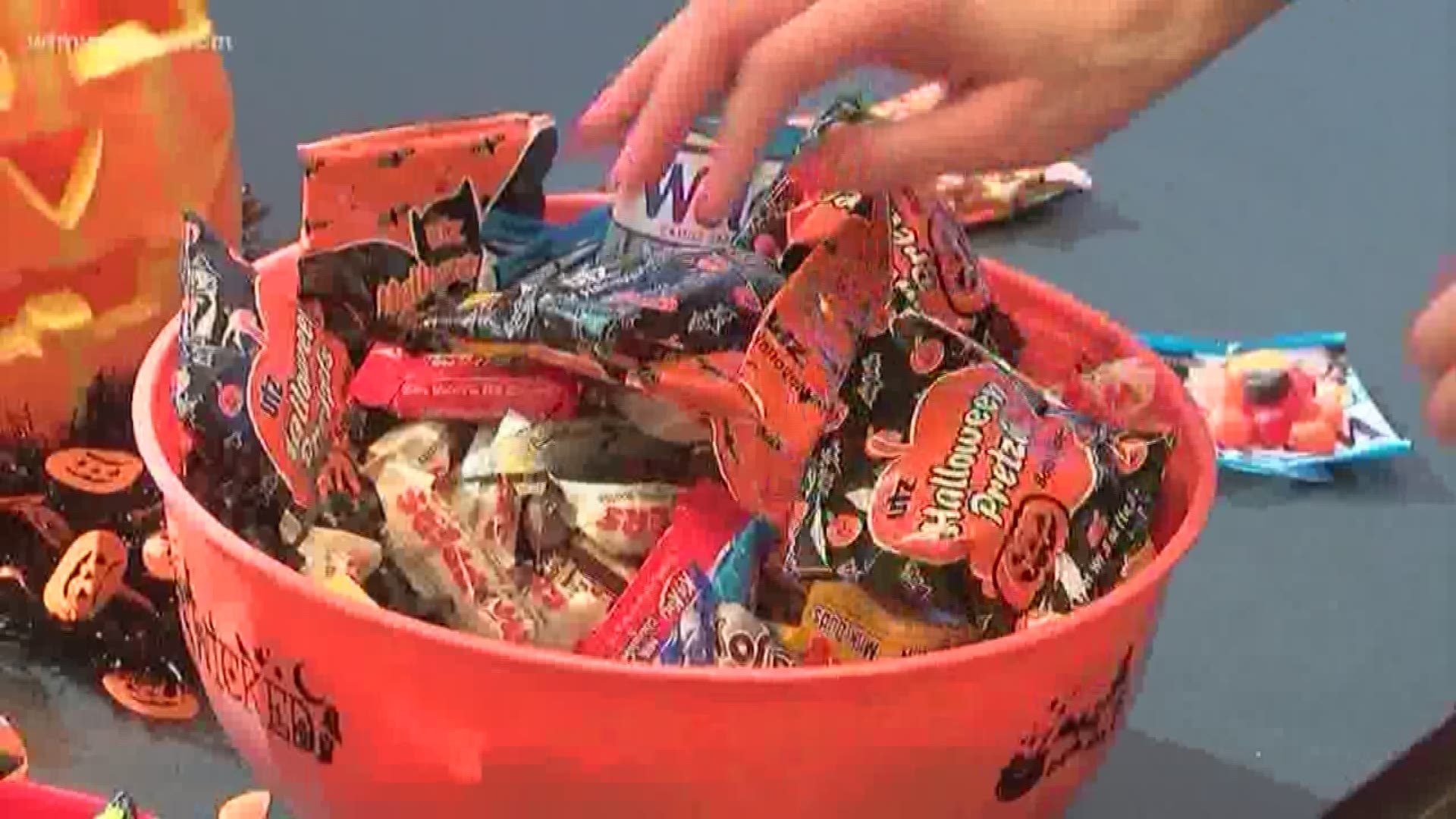 Is that Halloween candy?  Counterfeit candy with edible THC confiscated in  NC parents warned to check trick-or-treat bags - ABC11 Raleigh-Durham