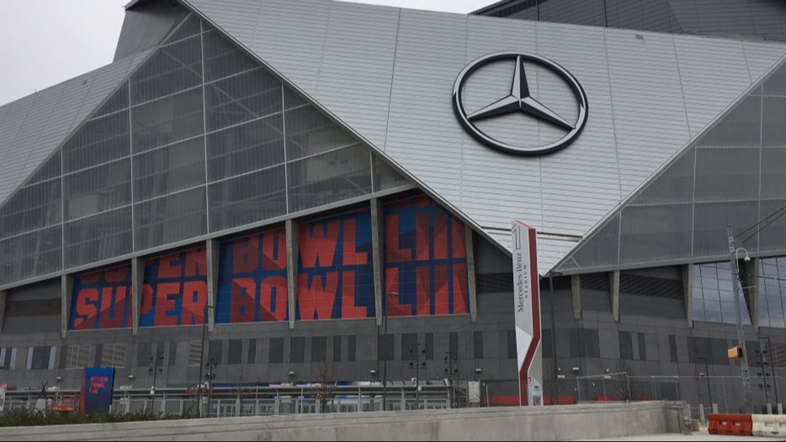 The @bengals and @rams are ready to kickoff Super Bowl LVI. Comment below  who you think takes home the Lombardi Trophy! #SuperBowlLVI