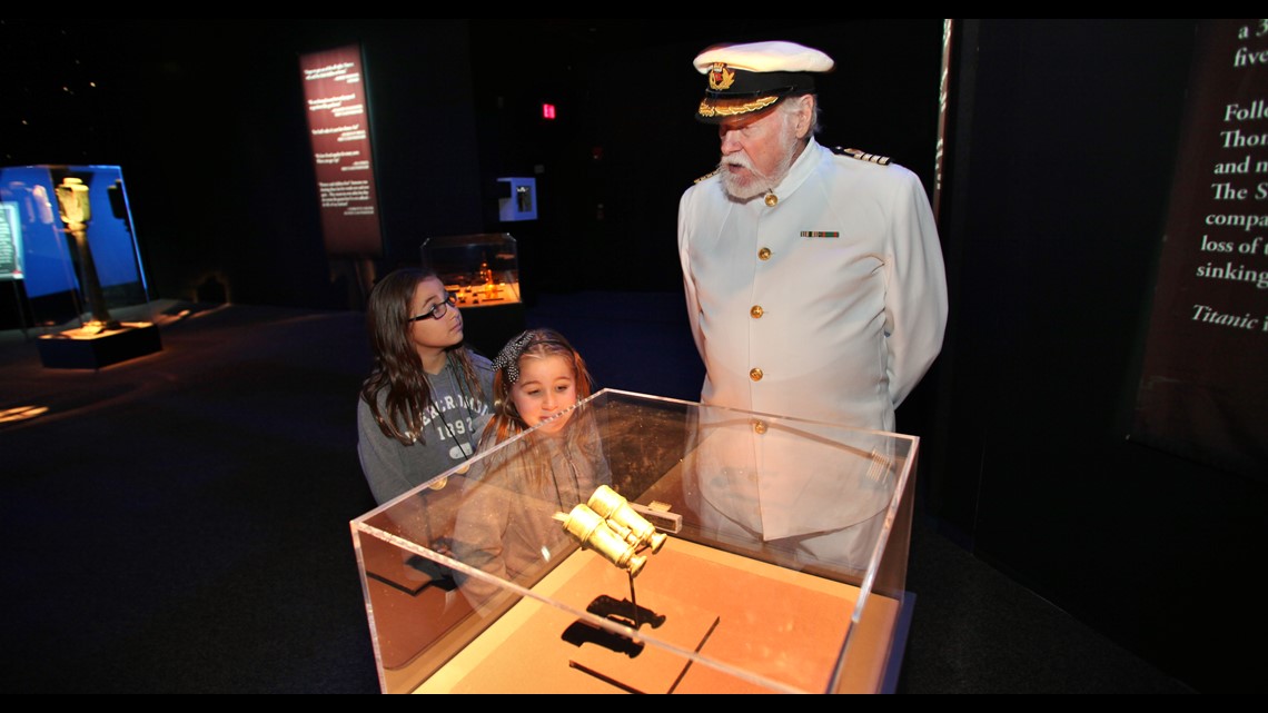 Items from Titanic officer whose death is still controversial on display in  Las Vegas