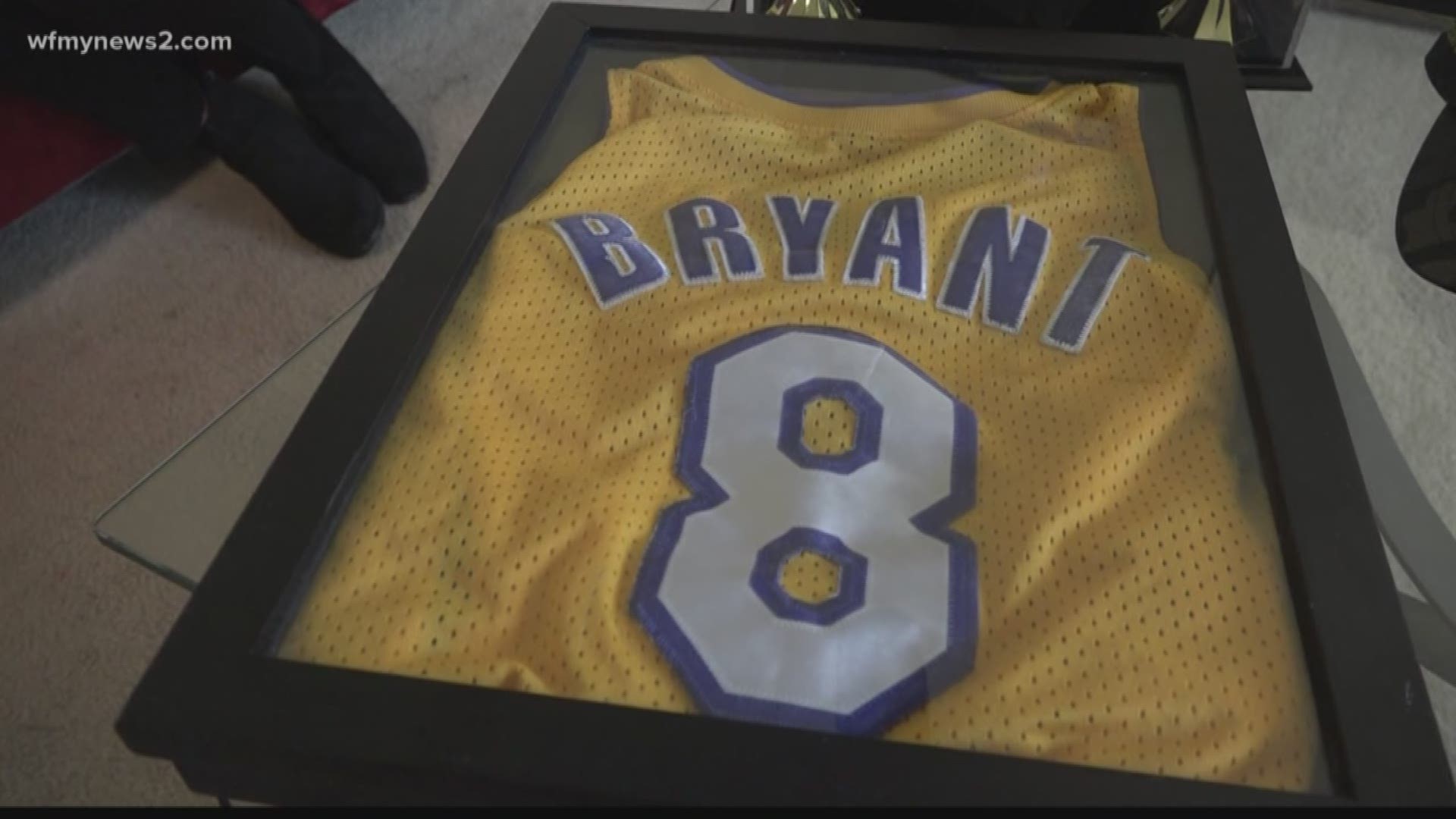 This Kobe superfan rented out a gym and had a Kobe Bryant themed birthday party for her son.