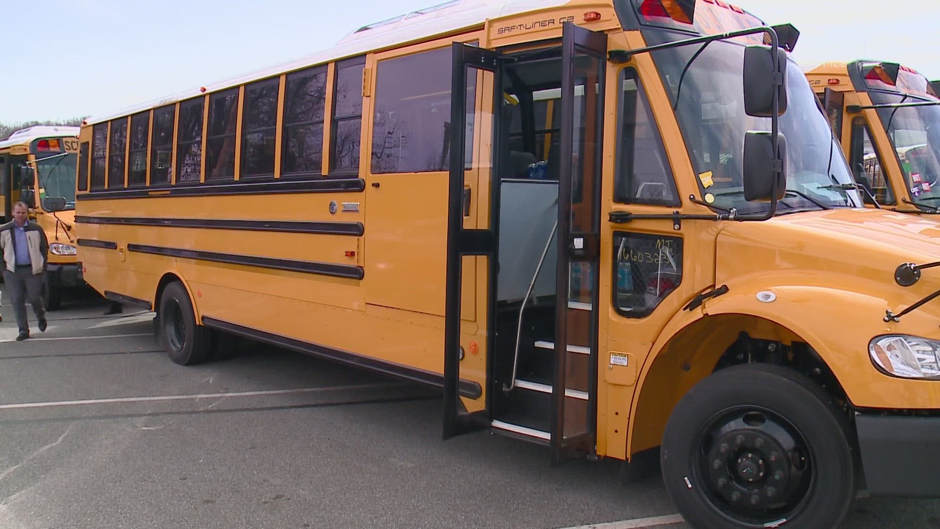 Carolina Thomas will manufacture more than 60 electric buses for districts across the state.