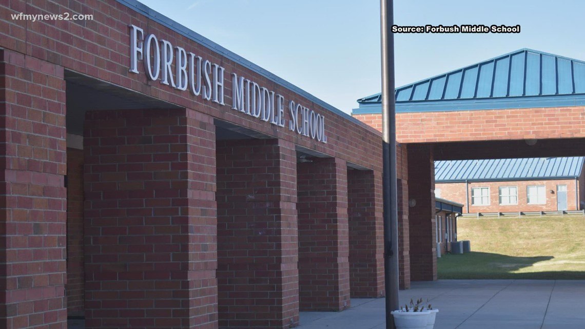 Yadkin County mom arrested for child bringing gun to school - Vimarsana News