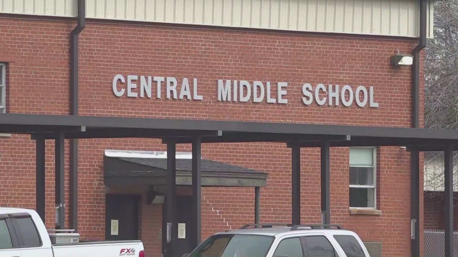 One student is sent to the hospital after students pass around THC vape.