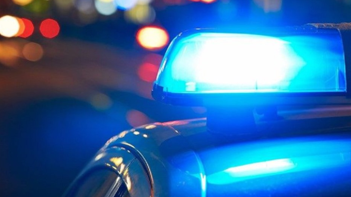 Dragon Express delivery driver robbed with gun, fire extinguisher - Vimarsana News
