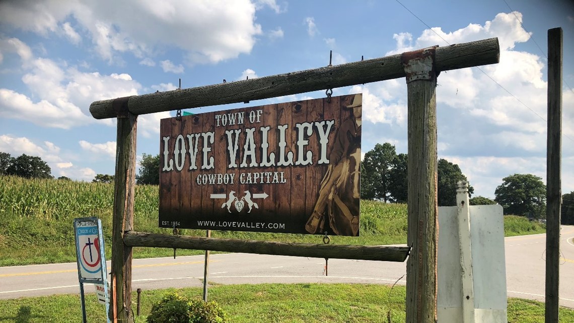 PHOTOS A day in Love Valley, N.C.
