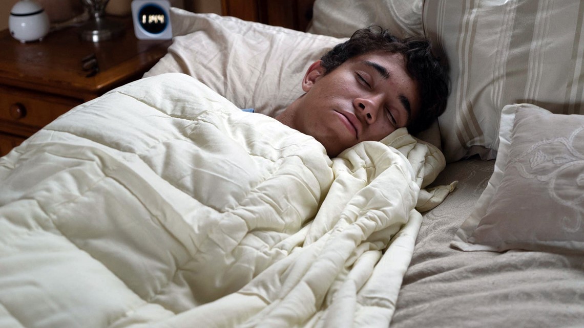 VERIFY Is It Healthier To Sleep On Your Left Side?