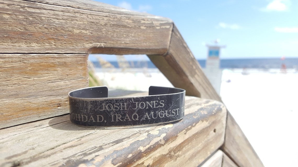 Florida Man Looking For Owner of Fallen Soldier Bracelet | wfmynews2.com