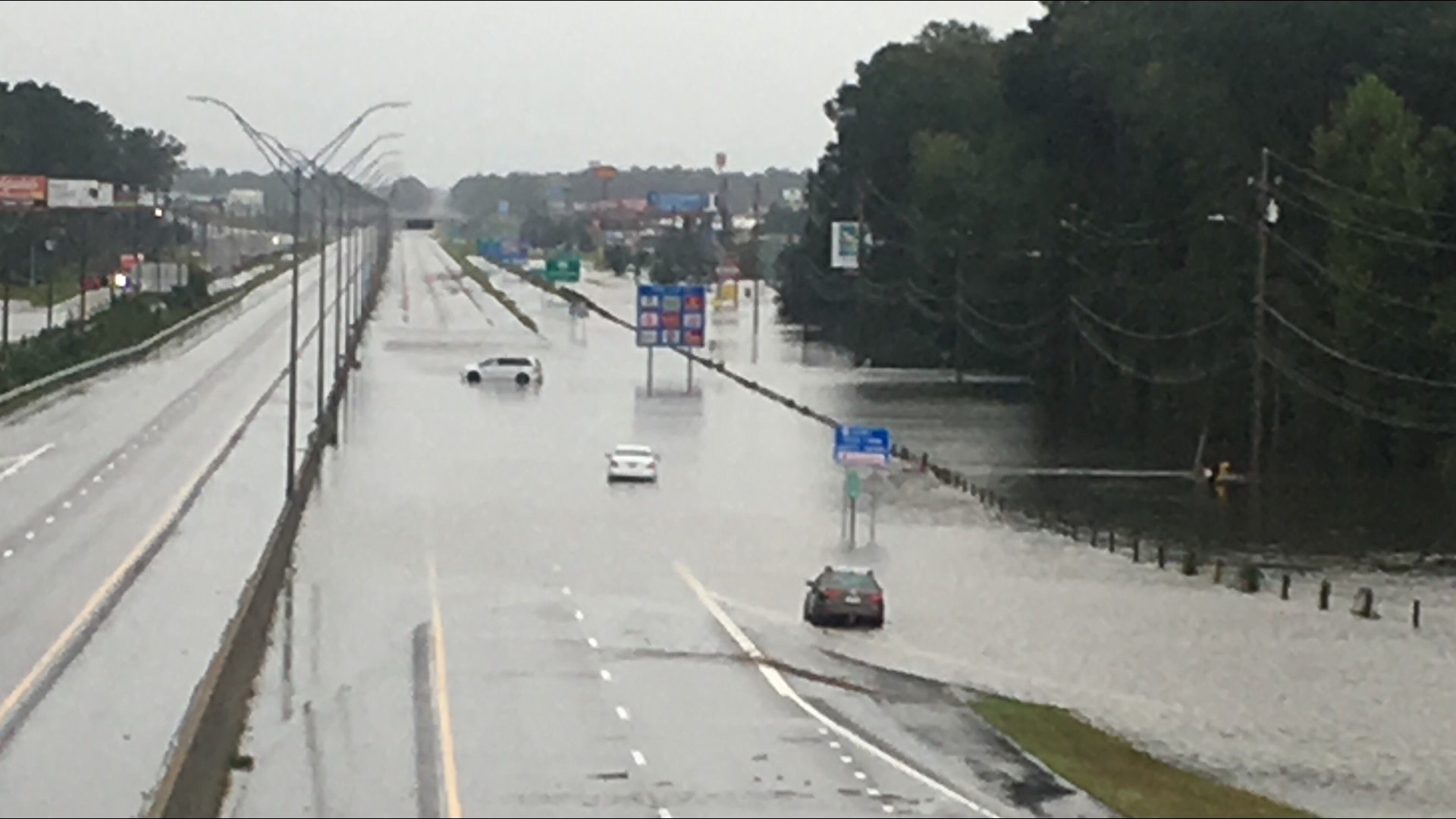 Lumberton residents brace for more damage as Florence brings floods ...