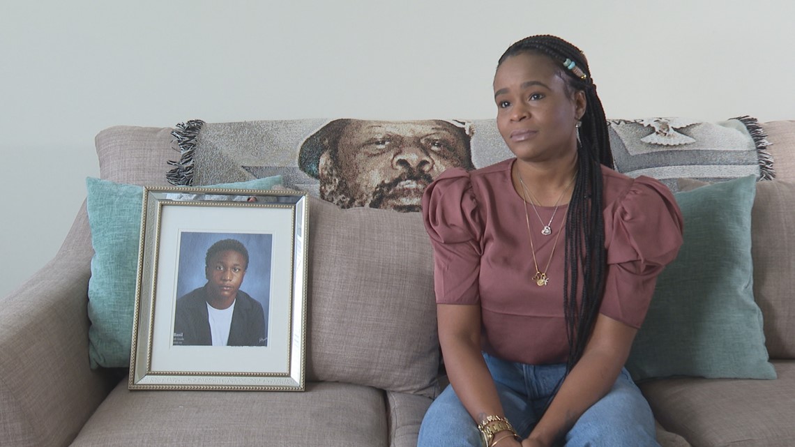 Greensboro mother seeks answers after her son was killed - Vimarsana News