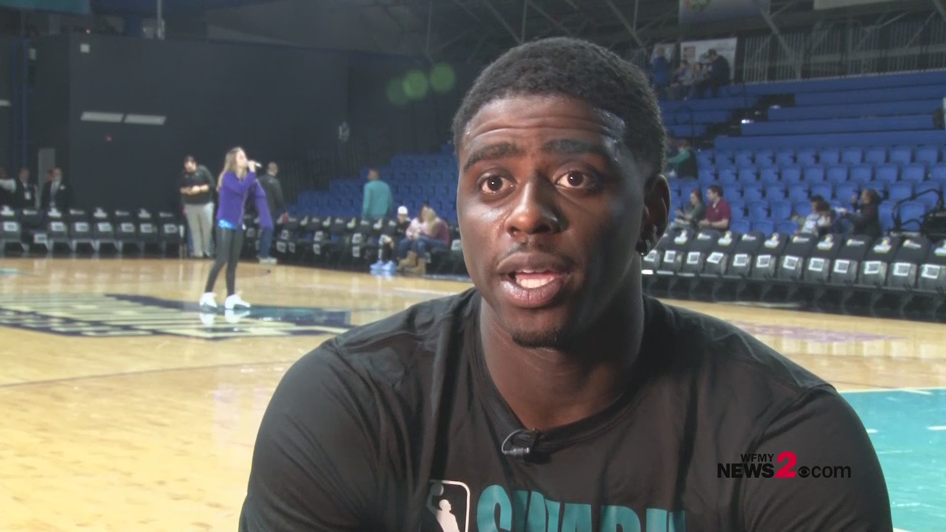 Dwayne Bacon scores record breaking 51 points for the Swarm in first game back in Greensboro.