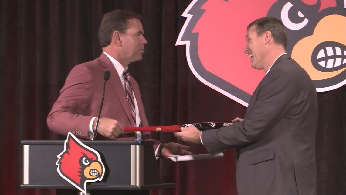 It's Official Louisville Tabs Satterfield As Football Coach