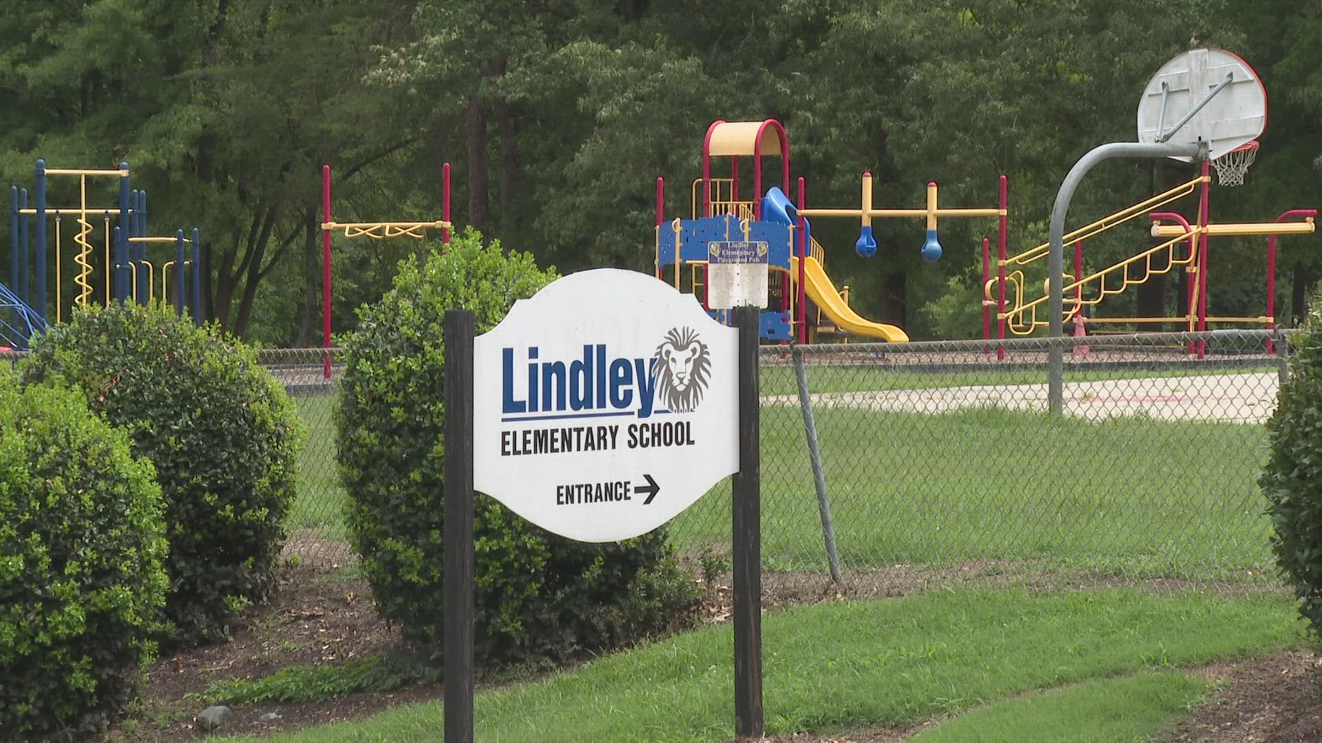 GCS is expected to vote on if they rebuild or renovate Lindley Elementary School.