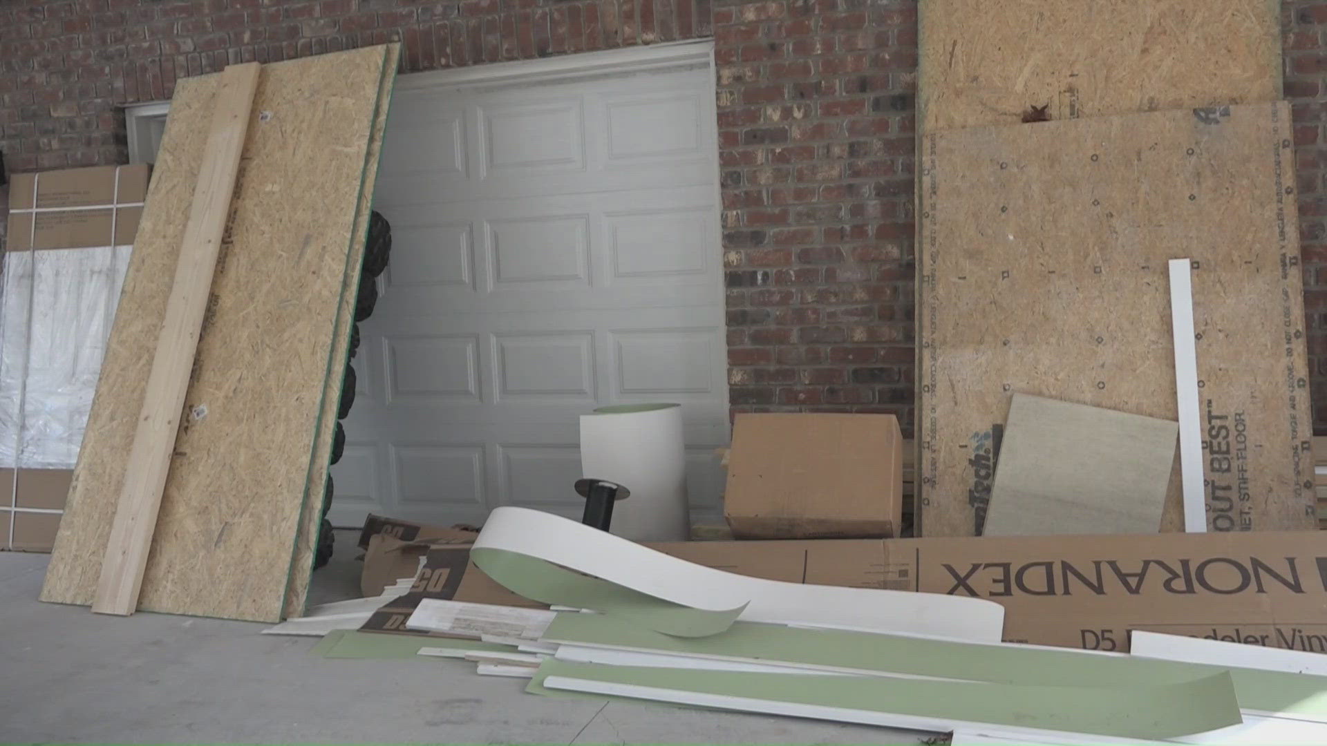 Contractor guilty of failing to work after being paid, must pay ...