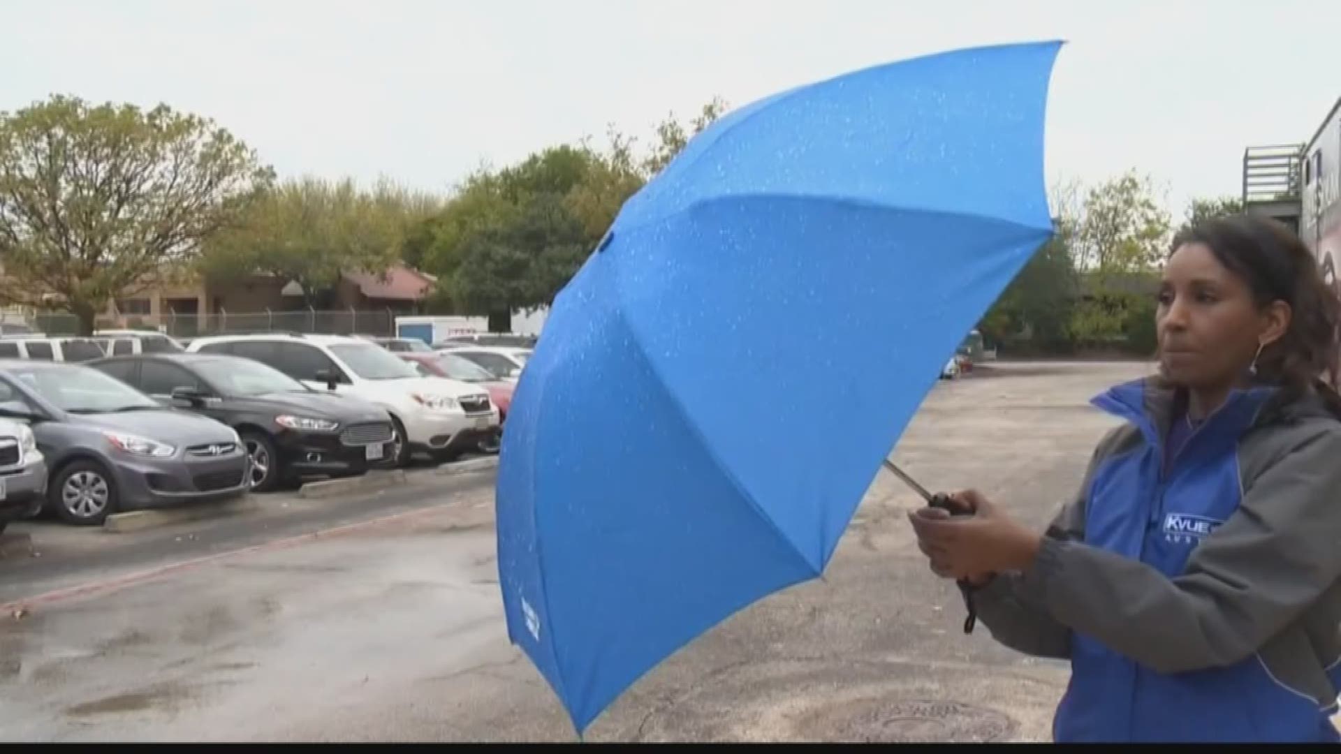 2 Test: Can The Backwards Umbrella Keep You Dry? Our news partners in Texas test it out.