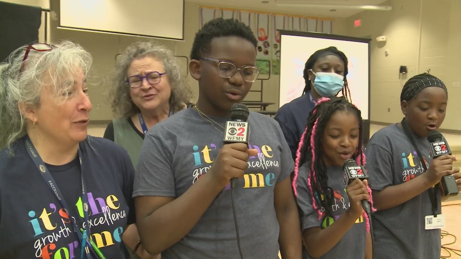 WFMY News 2 helps spread the gift of reading with kids at Erwin Montessori school.