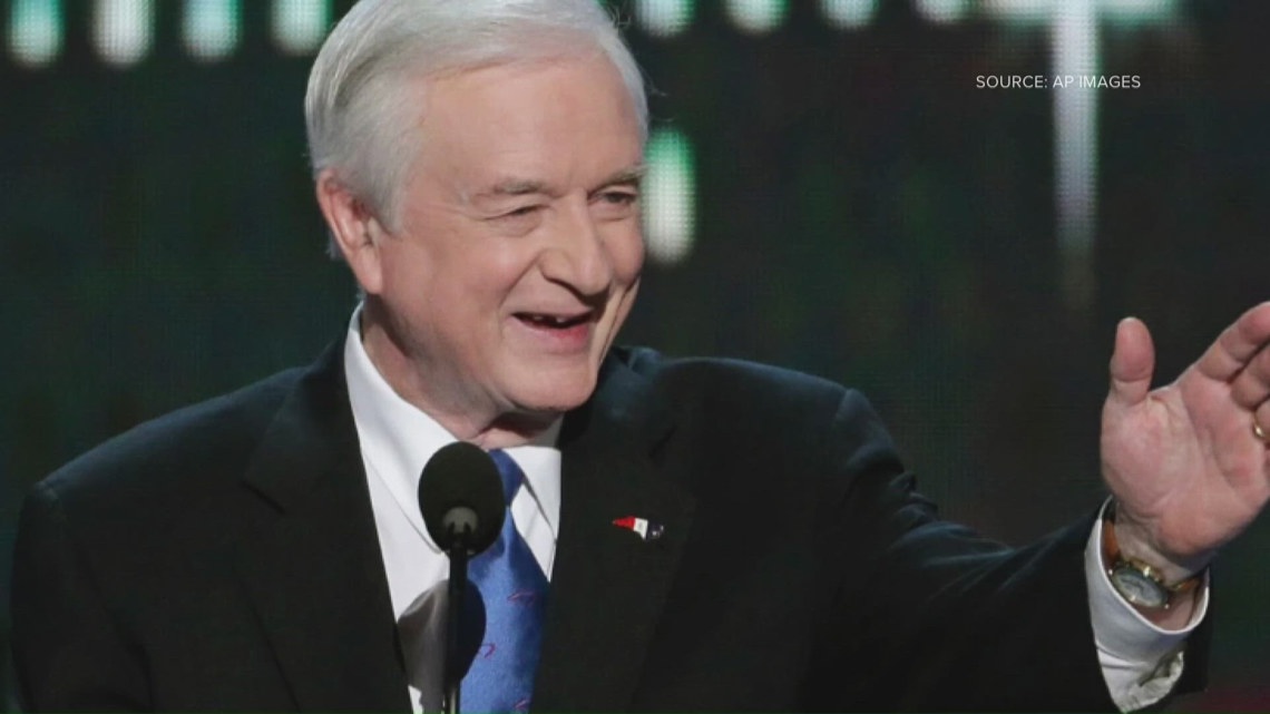Service announced for former North Carolina Gov. Jim Hunt